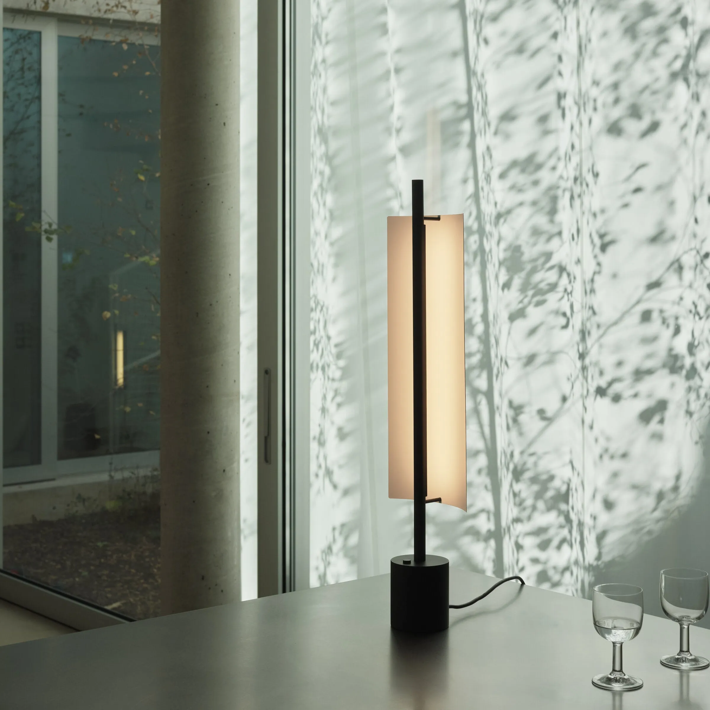 Lamina 45 Table Lamp