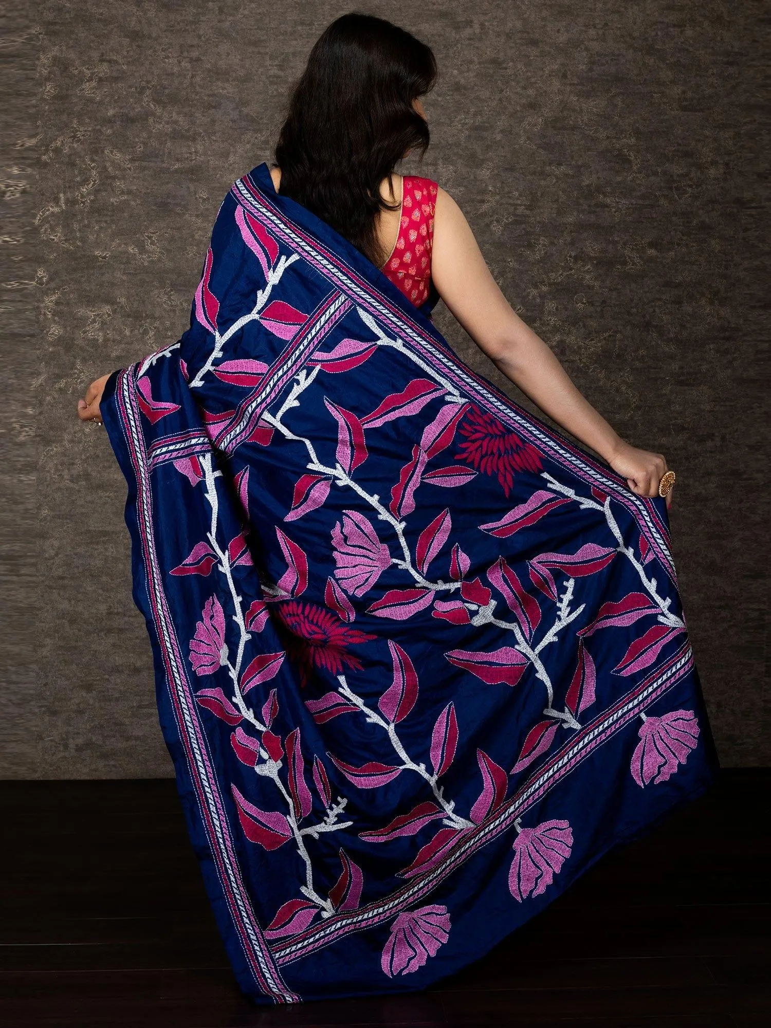 Midnight Blue Leaf Motif Kantha Stitch Silk Saree