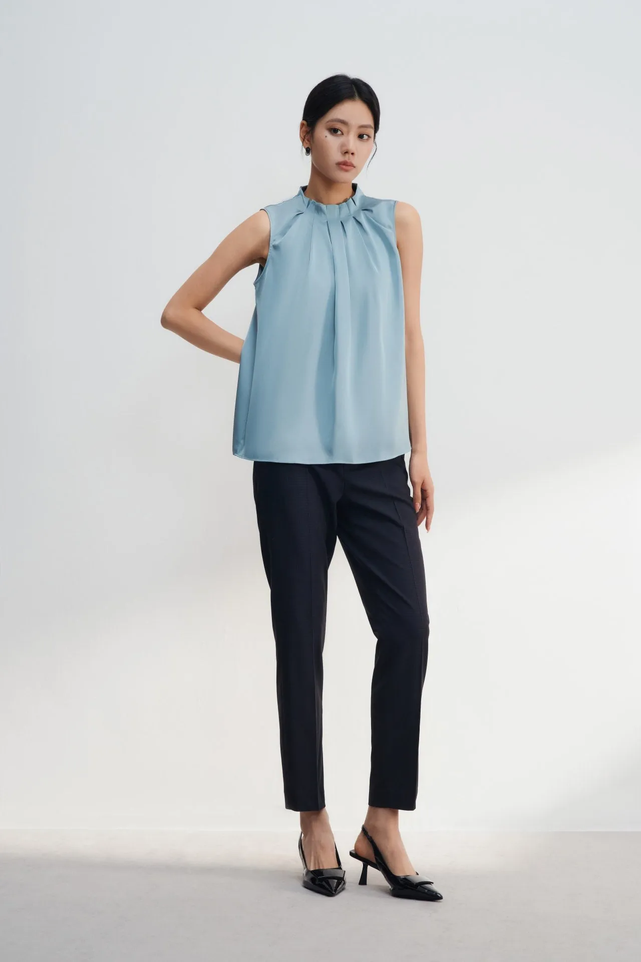 Satin Pleated Stand Collar Sleeveless Blouse