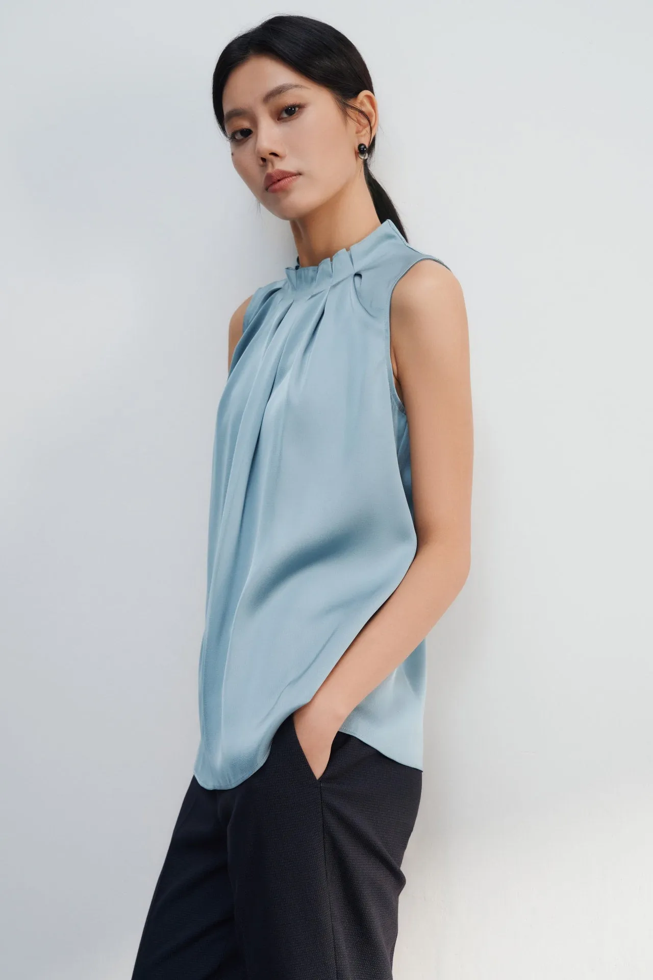 Satin Pleated Stand Collar Sleeveless Blouse