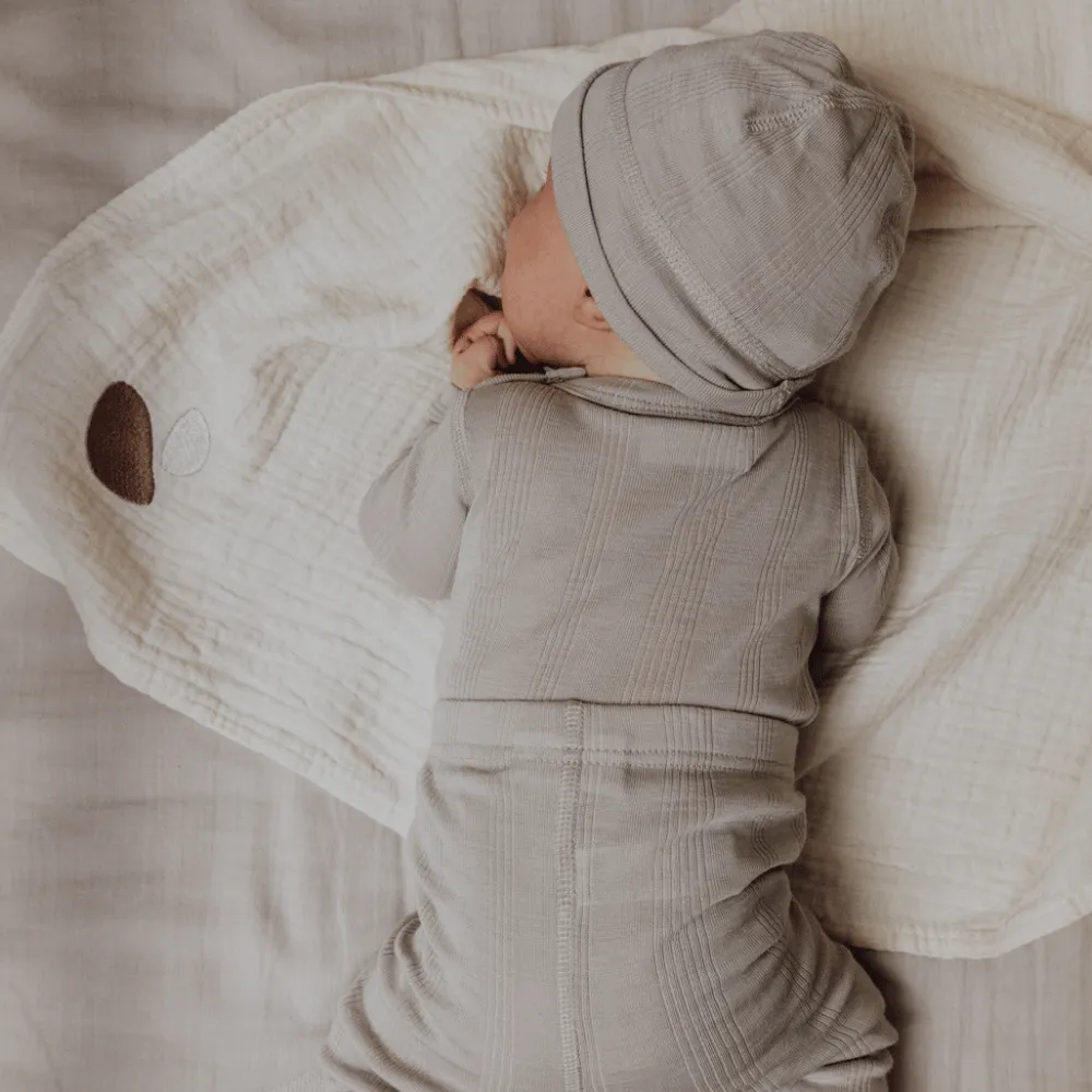 Tothemoon ☾ - Newborn Beanie - Wool & silk - Needle pattern - Dove