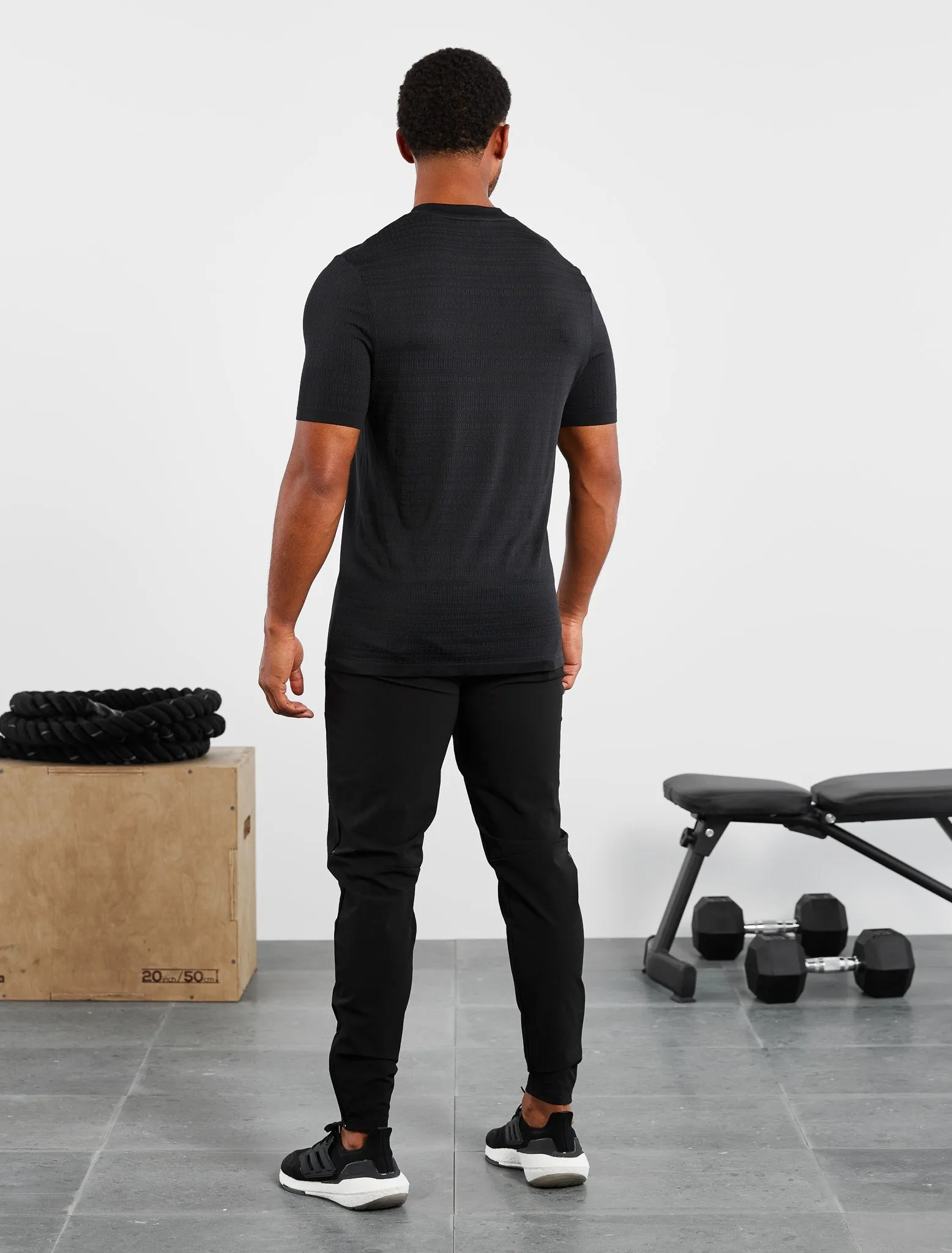 Utility Seamless T-Shirt - Black